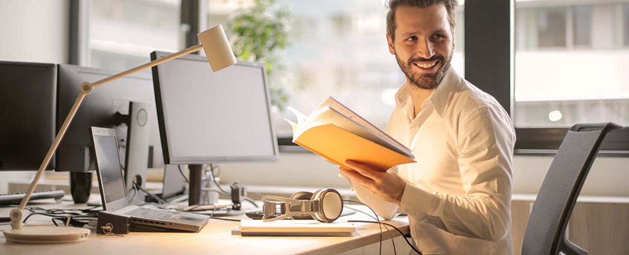 manreadingmanual